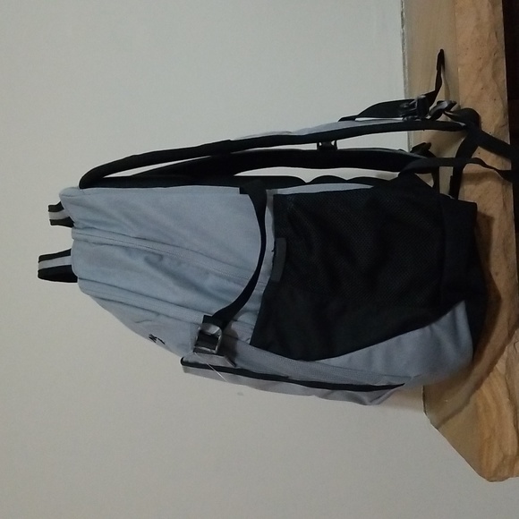 NEW! THE NORTH FACE DYNO Dark Heather/ Black Backpack 12.16 - Picture 7 of 8
